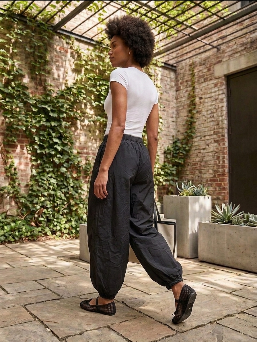 Zush Ladies Lightweight Barrel Tracksuit Pants with pockets